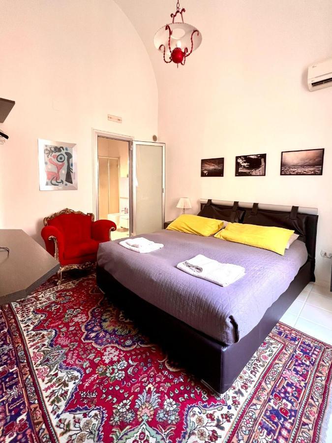 Saint Patrick Guest House Barletta Exterior photo