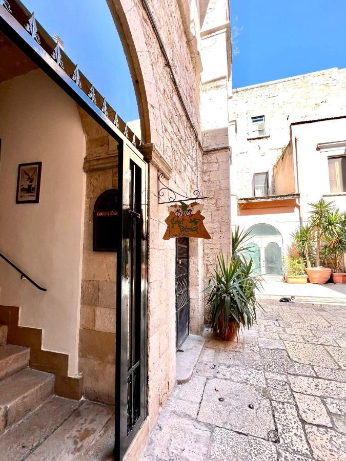 Saint Patrick Guest House Barletta Exterior photo