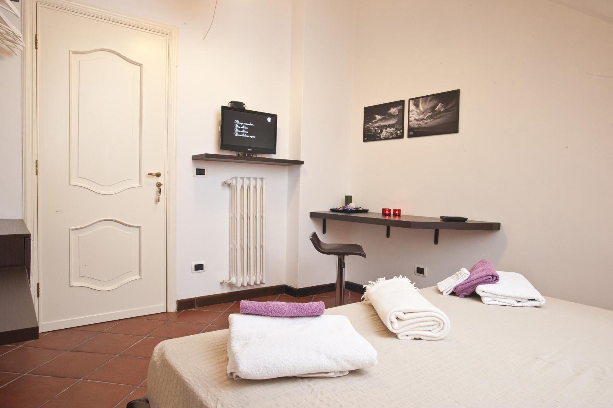 Saint Patrick Guest House Barletta Exterior photo